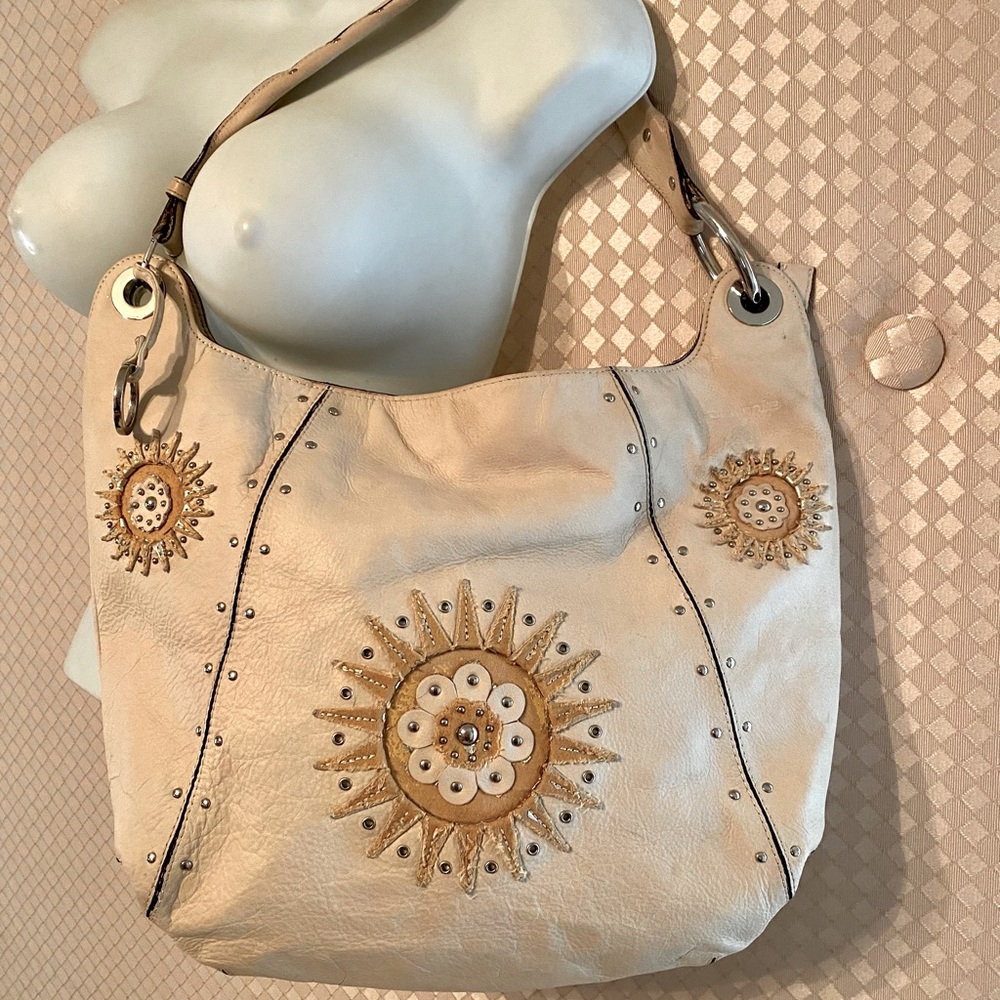 ☀️CROMIA☀️XL LEATHER STUDDED SUNBURST SHOULDER BAG PURSE EUC CONDITION 🇮🇹MADE